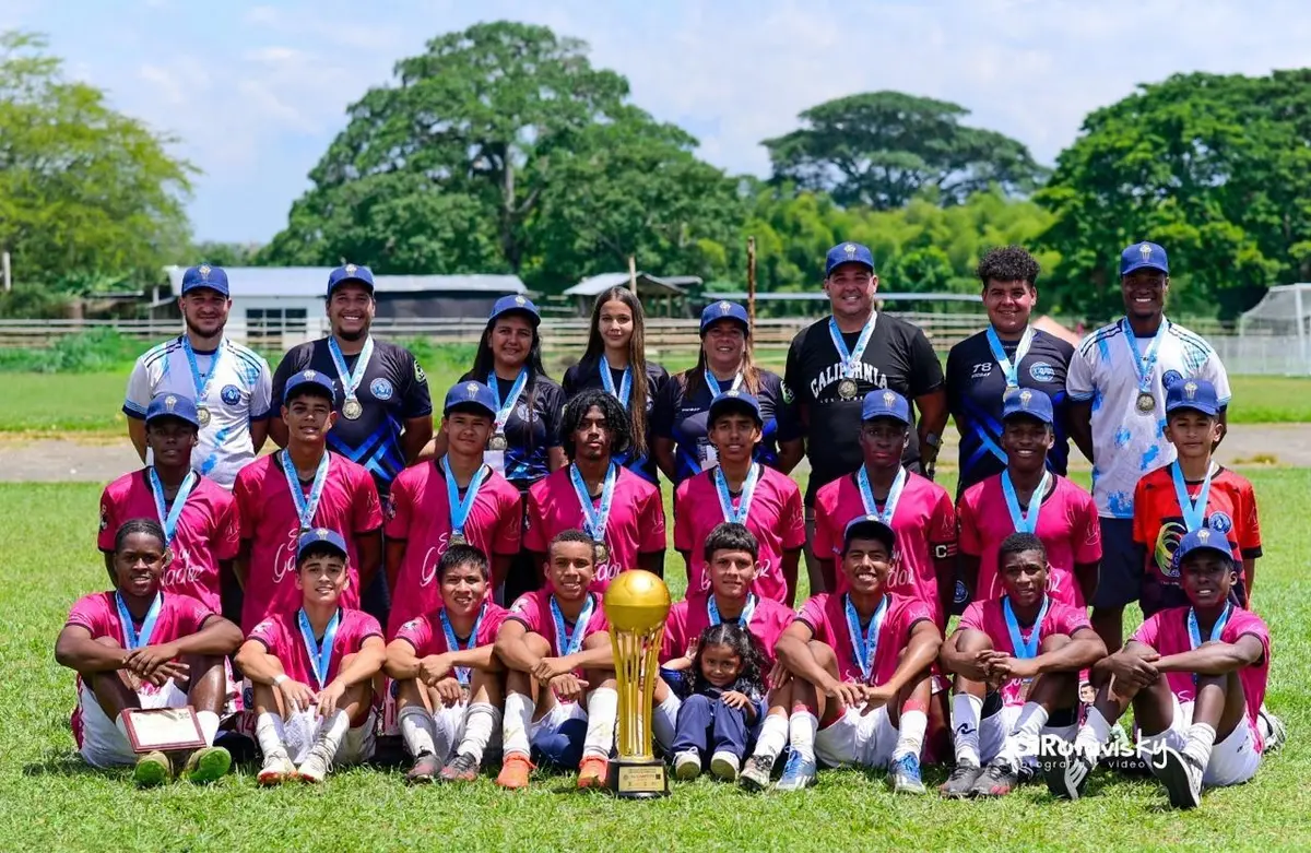 Equipo campeón del Torneo Las Américas 2024